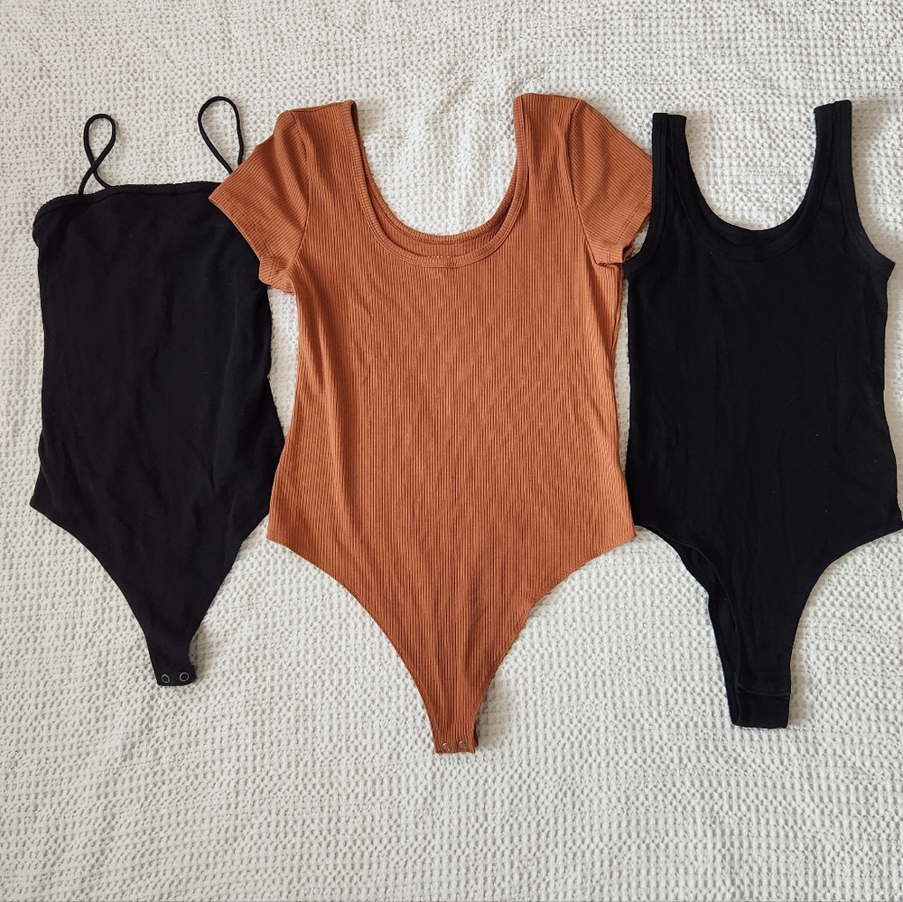 NWOT Set Of 3 American Eagle Outfitters Bodysuit